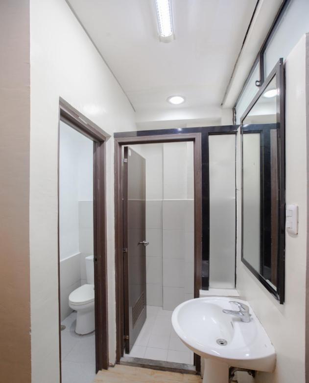 Monchere Dormitory Manila Kültér fotó